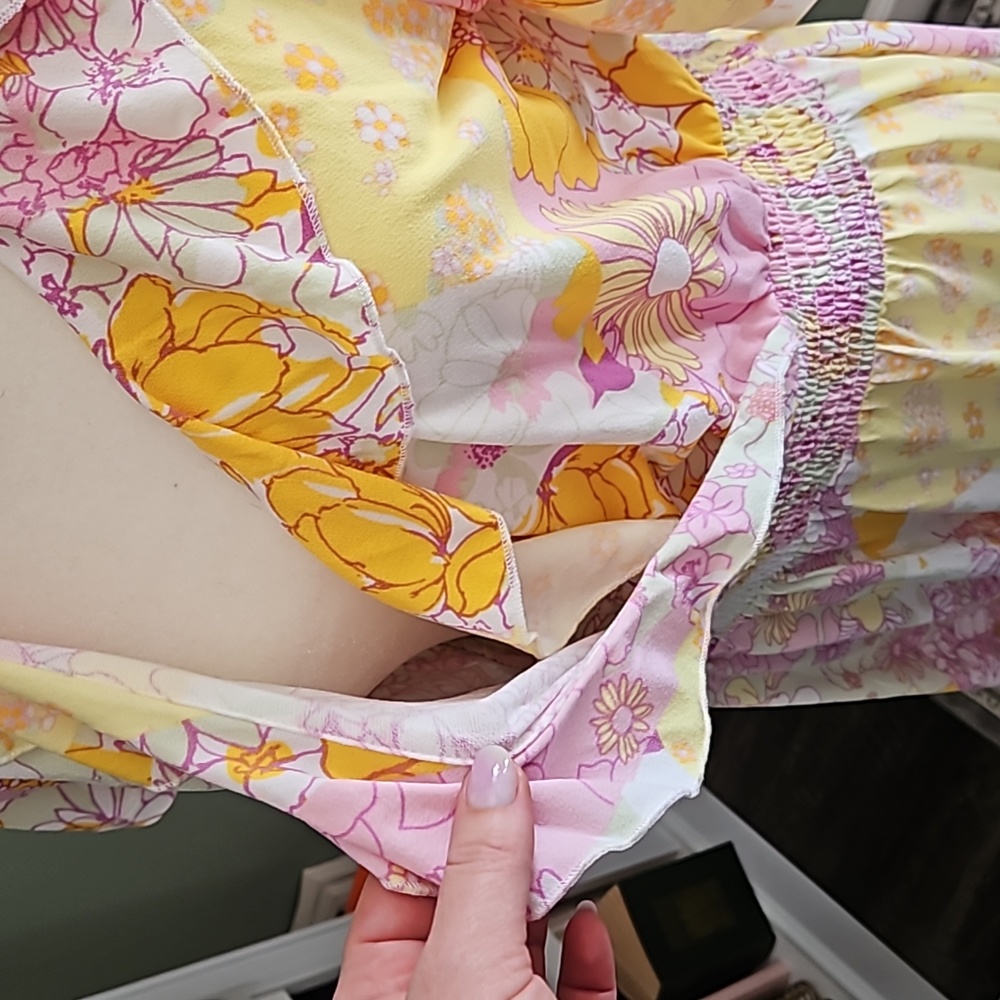 Mod Cloth Dress - Picture 3 of 6